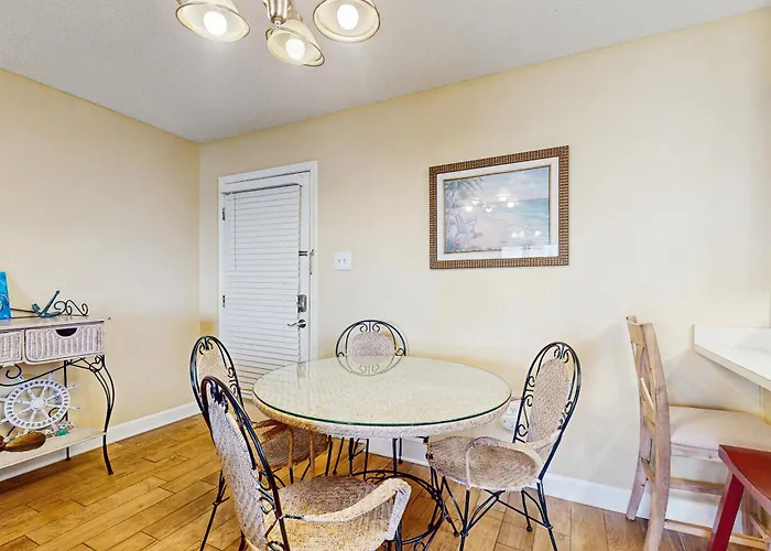 Sundial Apartment